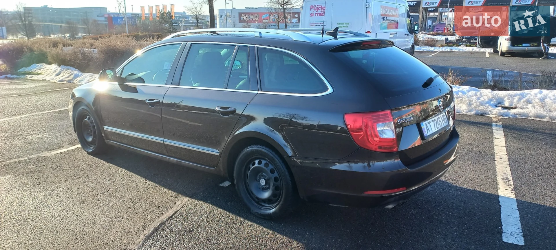 2013 Skoda Superb - мініатюра 7