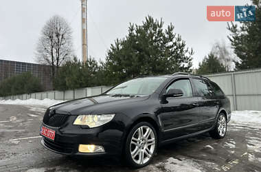 Универсал Skoda Superb 2011 в Луцке