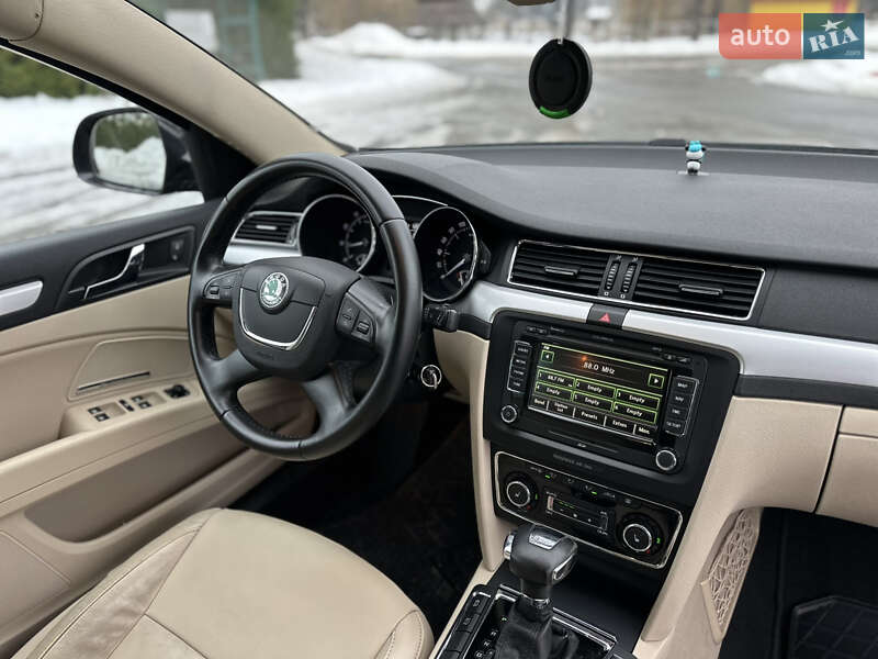 Универсал Skoda Superb 2011 в Луцке фото 43 Универсал Skoda Superb 2011 в Луцке