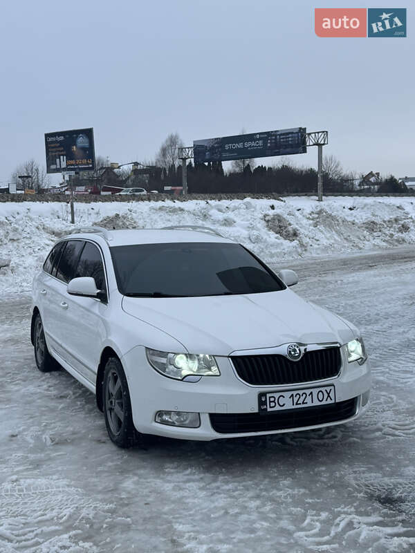 Skoda Superb 2010 Skoda Superb 2010