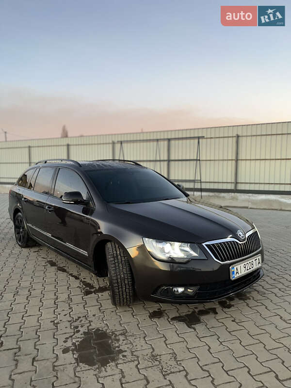 Универсал Skoda Superb 2014 в Оратове