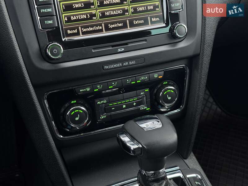 Універсал Skoda Superb 2011 в Луцьку