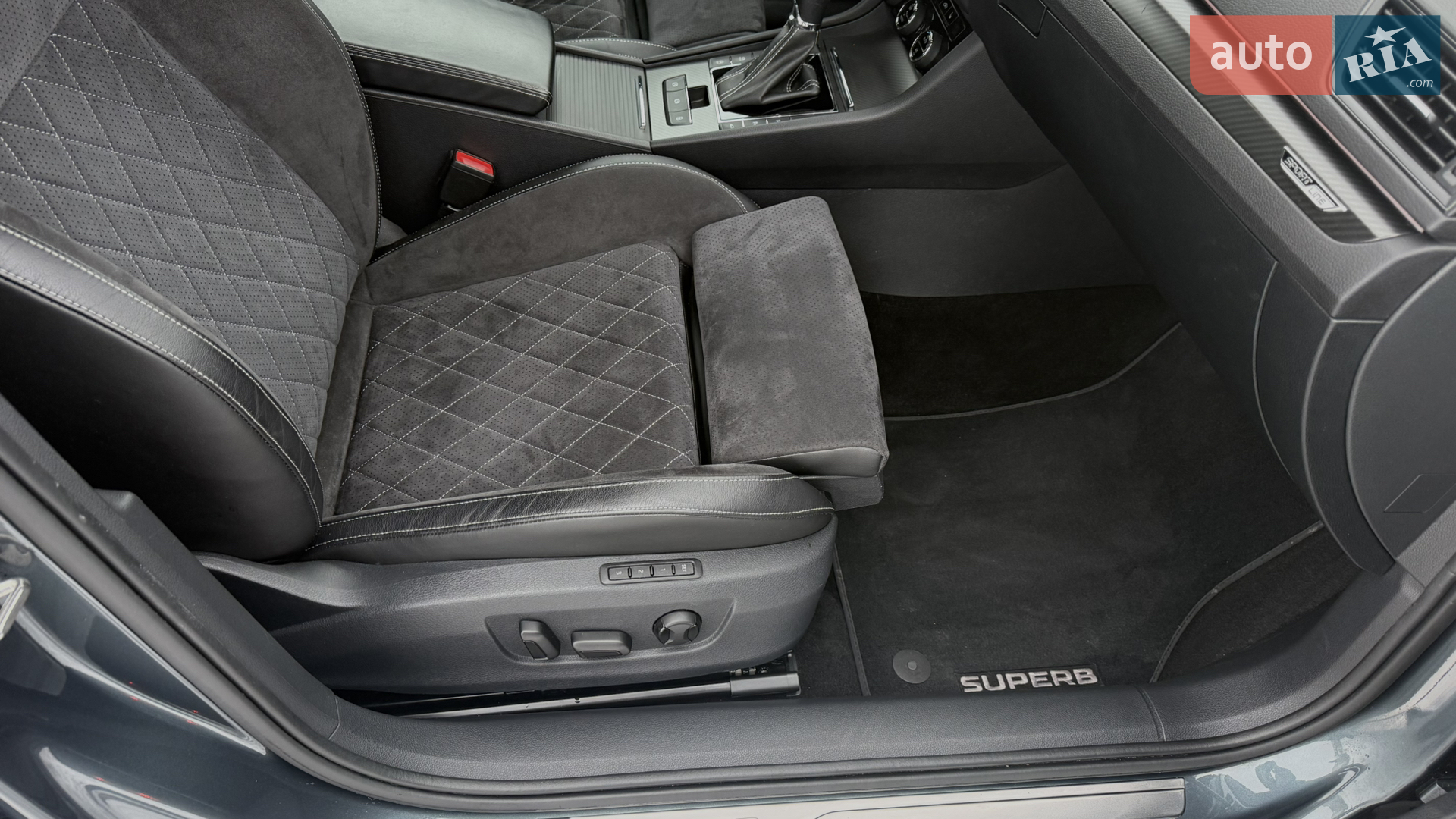 2020 Skoda Superb - мініатюра 39