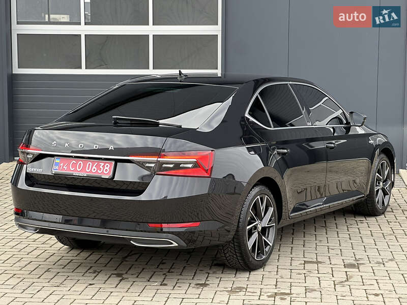 Ліфтбек Skoda Superb 2023 в Мукачевому
