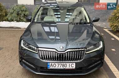 Лифтбек Skoda Superb 2019 в Ужгороде