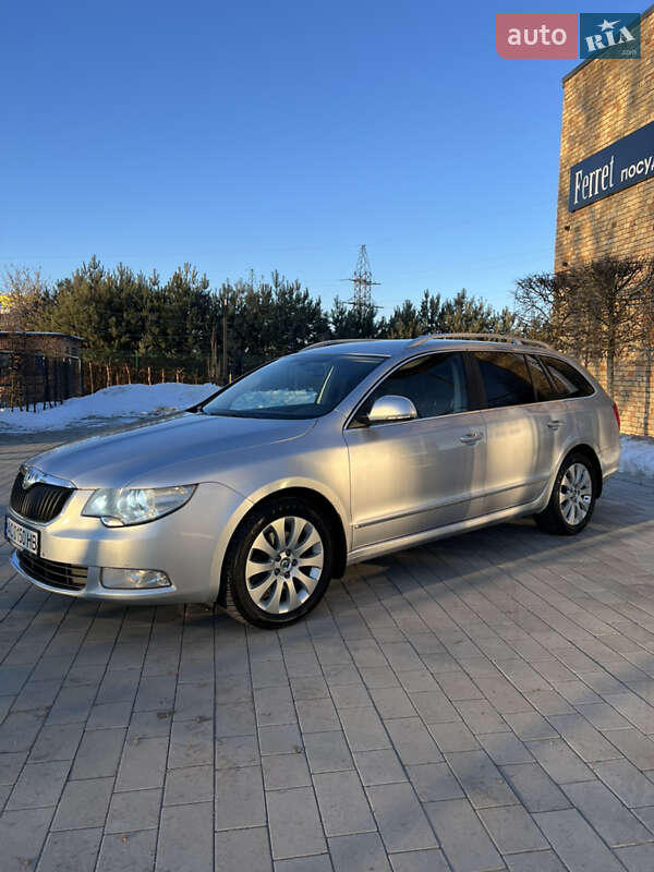 Універсал Skoda Superb 2011 в Луцьку фото 8 Універсал Skoda Superb 2011 в Луцьку