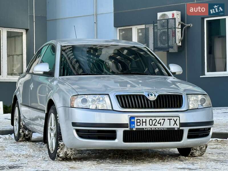 Лифтбек Skoda Superb 2007 в Одессе