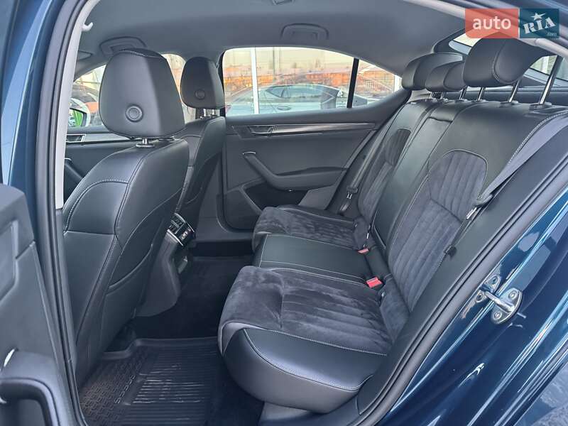 Лифтбек Skoda Superb 2019 в Киеве