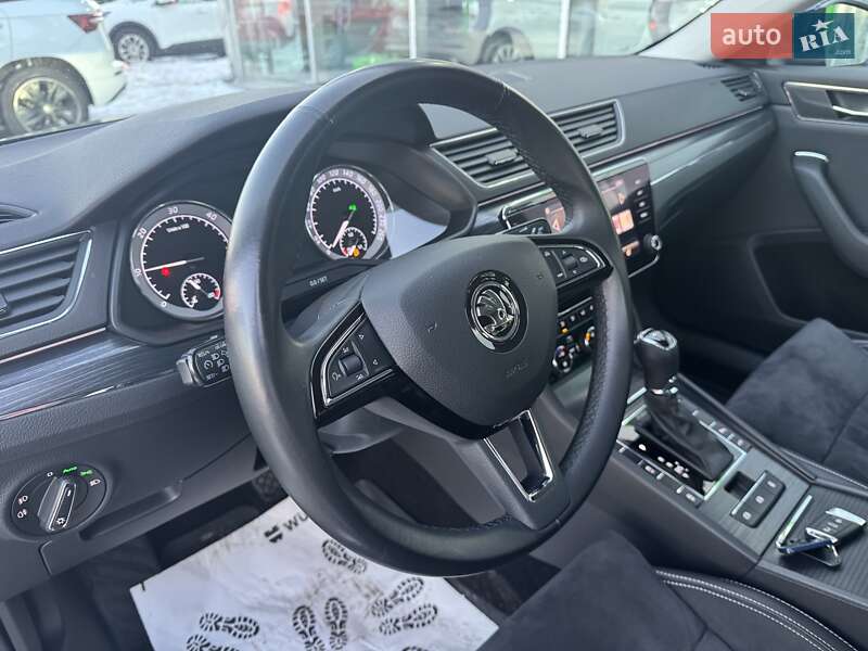 Лифтбек Skoda Superb 2019 в Киеве