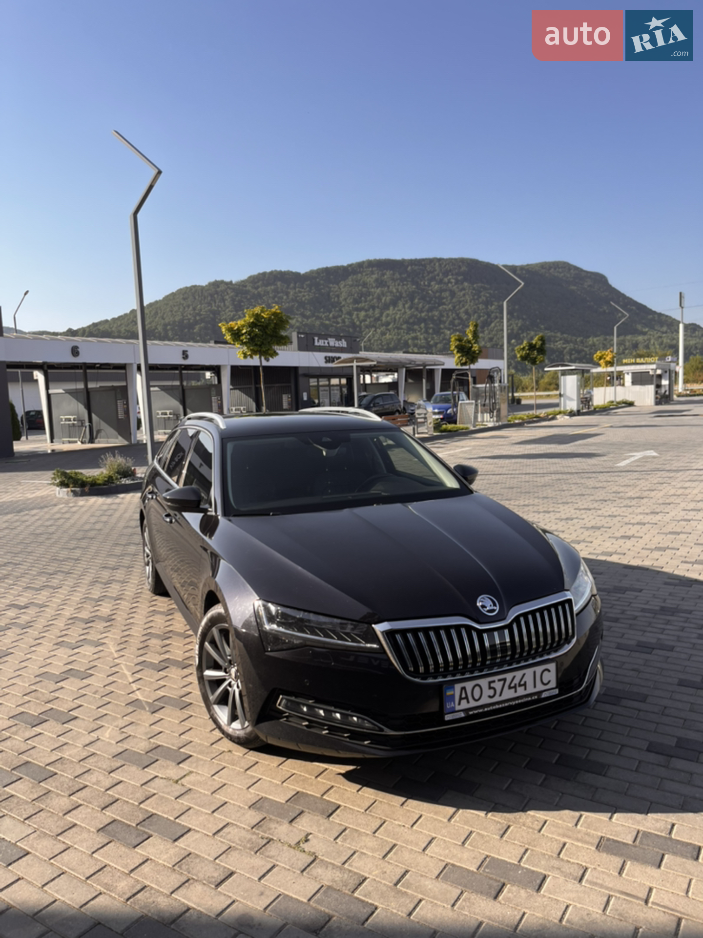 2019 Skoda Superb - фото 1