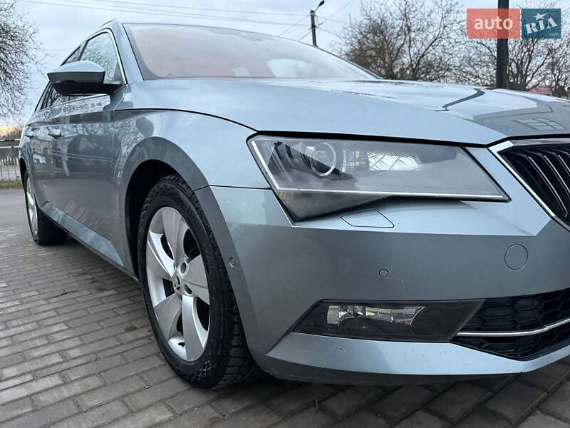 Универсал Skoda Superb 2018 в Тернополе