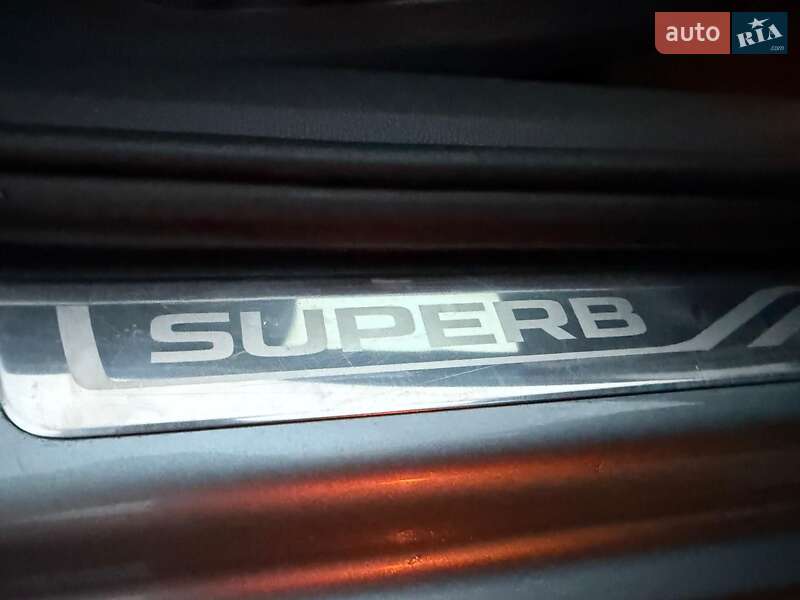 Универсал Skoda Superb 2018 в Тернополе