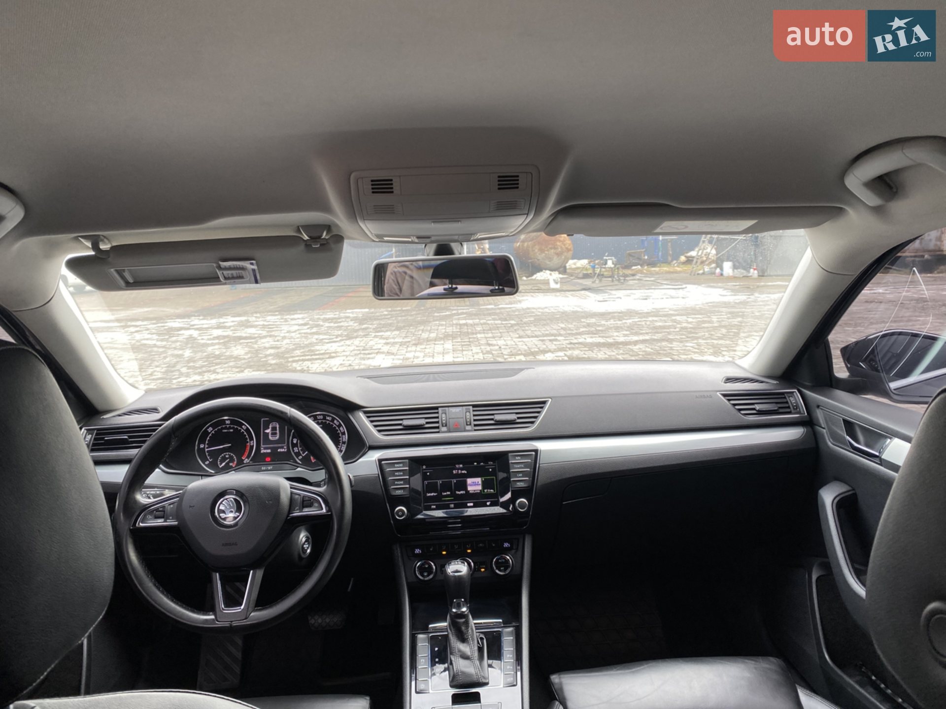 2015 Skoda Superb - мініатюра 12