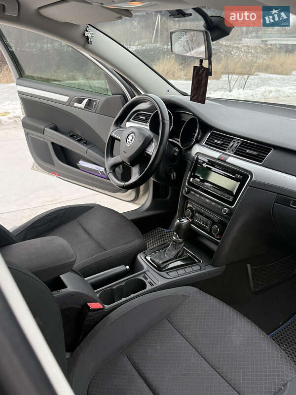 Лифтбек Skoda Superb 2014 в Павлограде