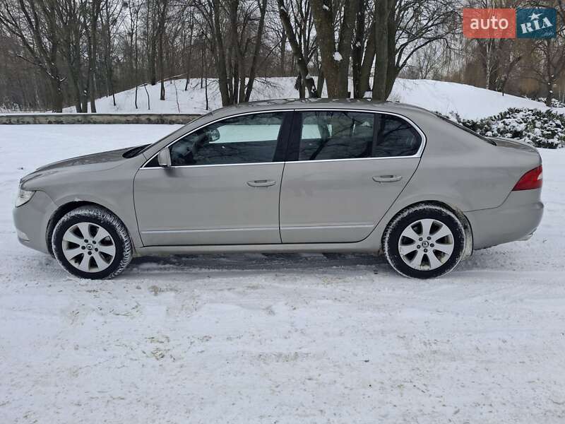 Ліфтбек Skoda Superb 2012 в Черкасах