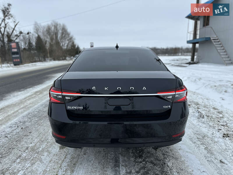 Лифтбек Skoda Superb 2019 в Киеве