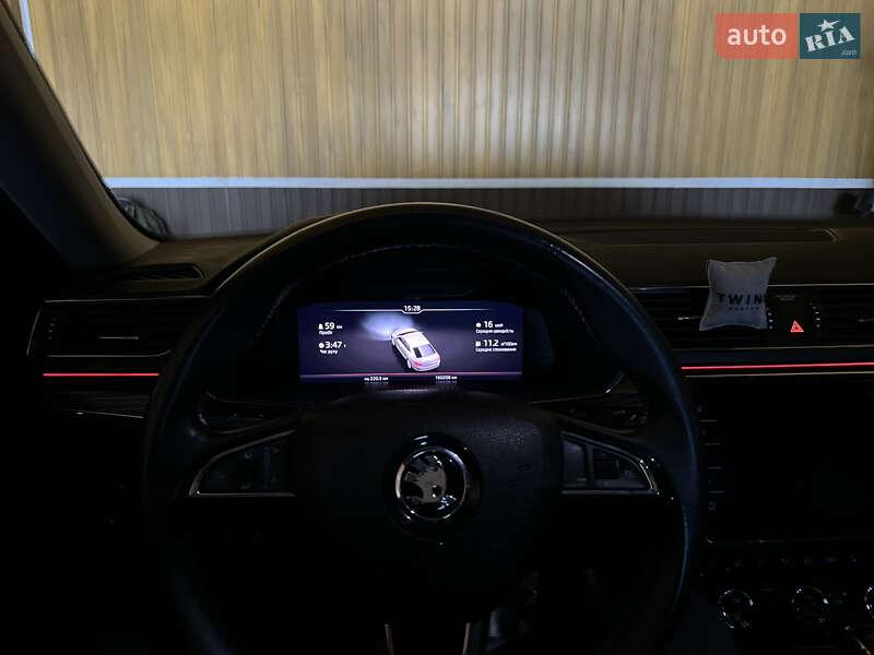 Лифтбек Skoda Superb 2019 в Киеве