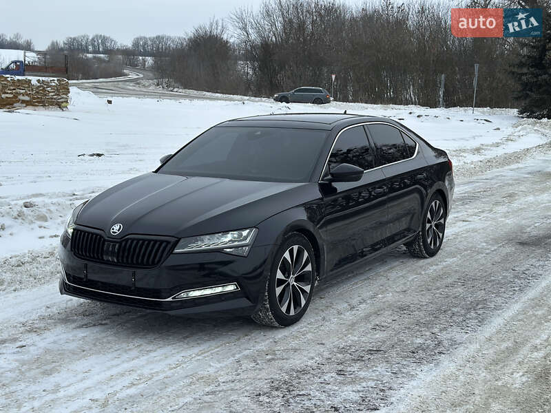 Лифтбек Skoda Superb 2019 в Киеве