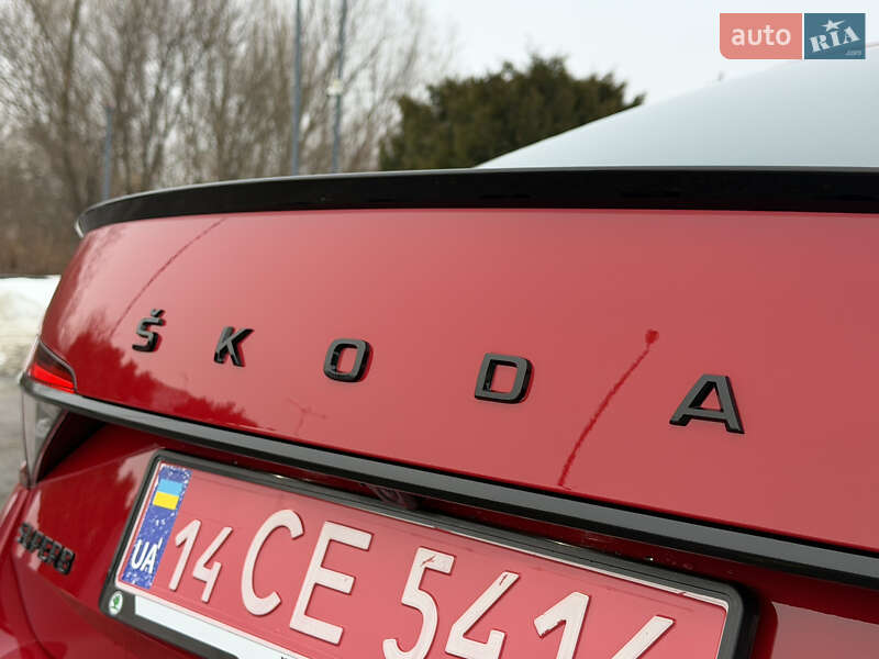 Лифтбек Skoda Superb 2022 в Дрогобыче