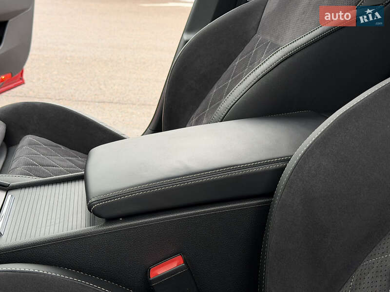 Лифтбек Skoda Superb 2022 в Дрогобыче