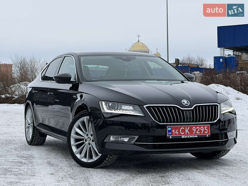 Лифтбек Skoda Superb 2017 в Дрогобыче