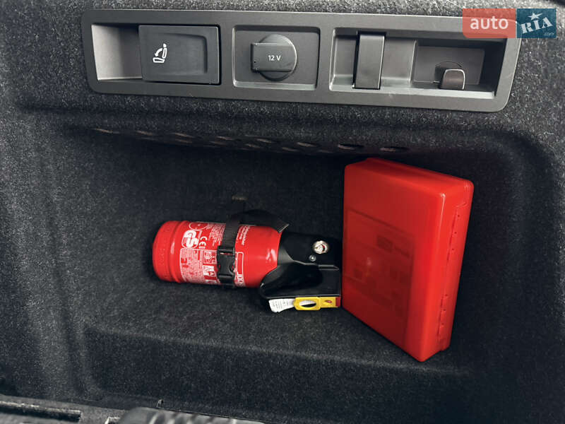 Лифтбек Skoda Superb 2017 в Дрогобыче