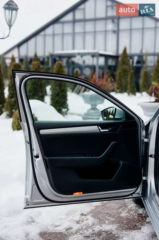 Универсал Skoda Superb 2016 в Стрые фото 37 Универсал Skoda Superb 2016 в Стрые