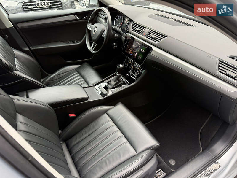 Универсал Skoda Superb 2018 в Ровно