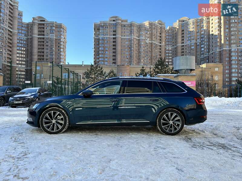 Универсал Skoda Superb 2019 в Киеве фото Универсал Skoda Superb 2019 в Киеве