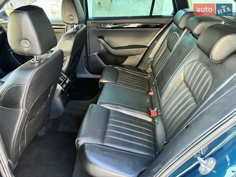 Универсал Skoda Superb 2019 в Киеве фото 64 Универсал Skoda Superb 2019 в Киеве