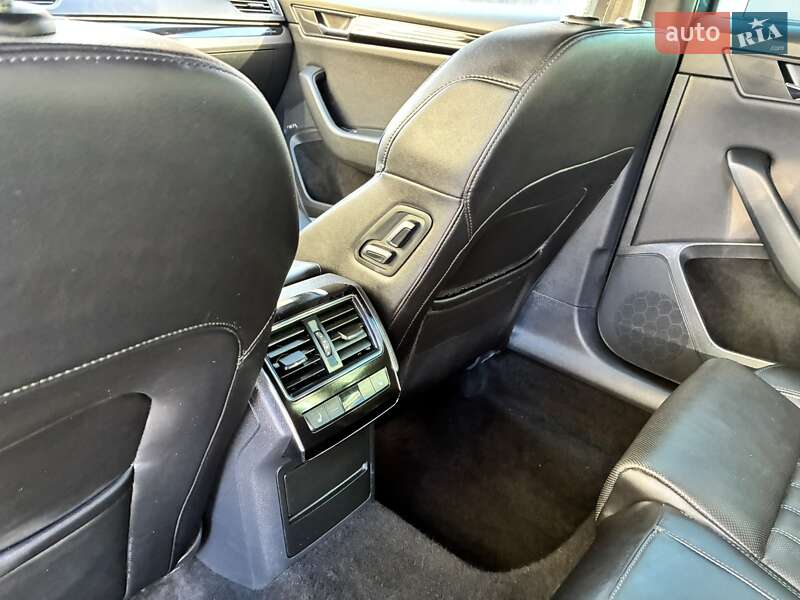 Универсал Skoda Superb 2019 в Киеве фото 68 Универсал Skoda Superb 2019 в Киеве