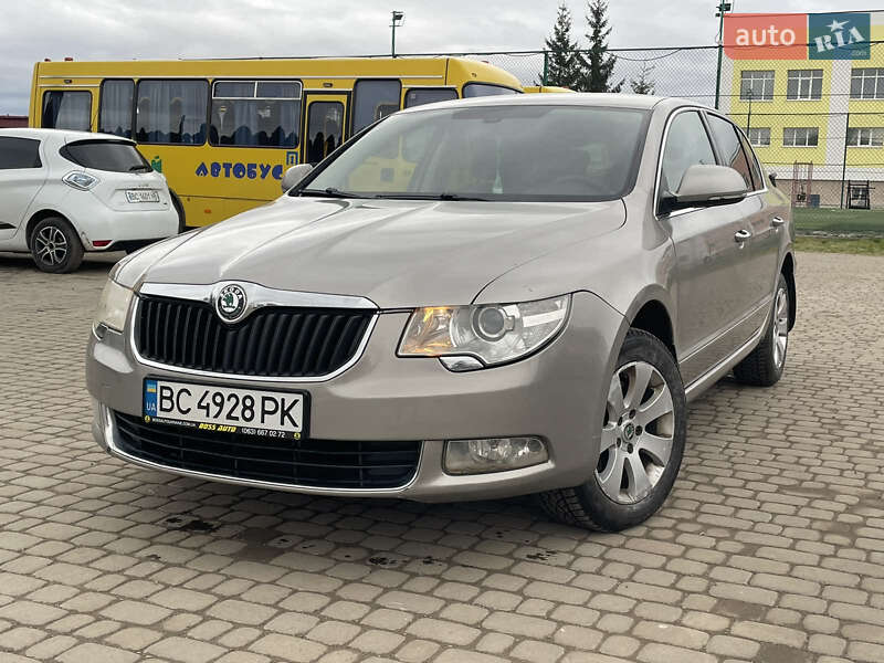 Ліфтбек Skoda Superb 2010 в Львові фото 4 Ліфтбек Skoda Superb 2010 в Львові
