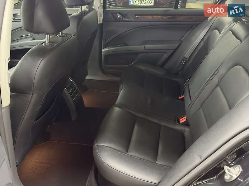 Ліфтбек Skoda Superb 2011 в Харкові