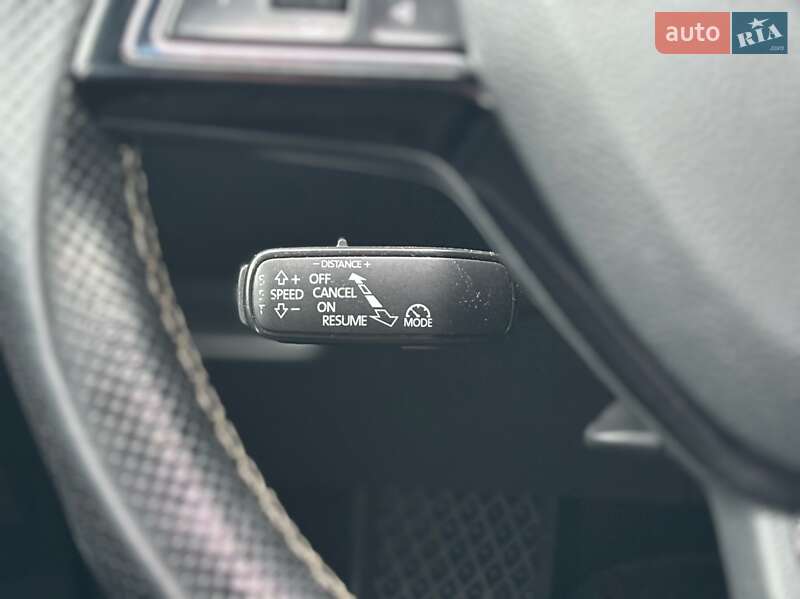 Універсал Skoda Superb 2017 в Ужгороді