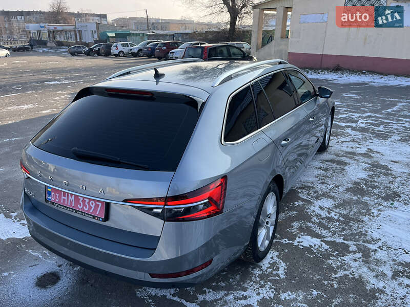 Універсал Skoda Superb 2021 в Хоролі