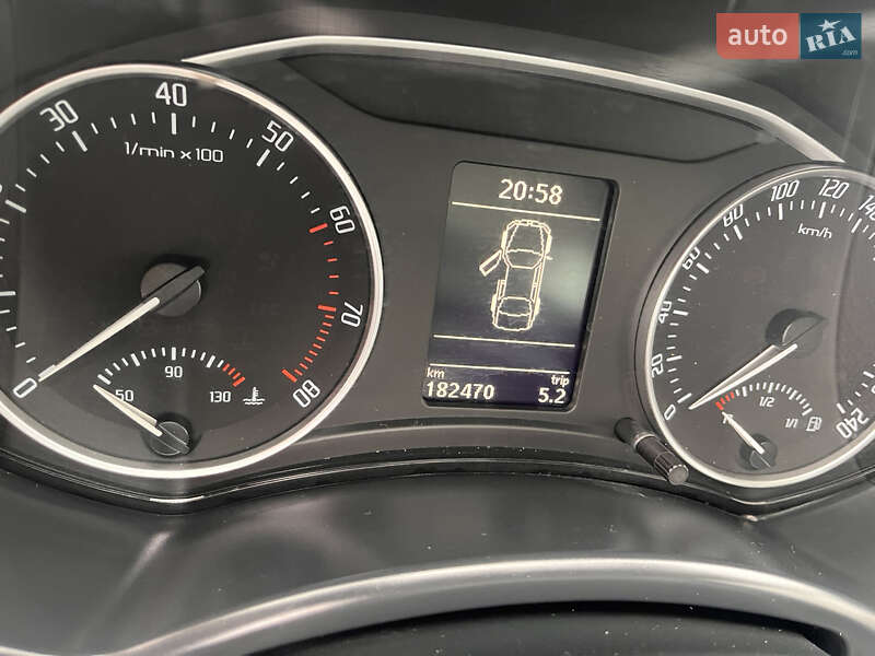 Универсал Skoda Superb 2009 в Надворной фото 12 Универсал Skoda Superb 2009 в Надворной