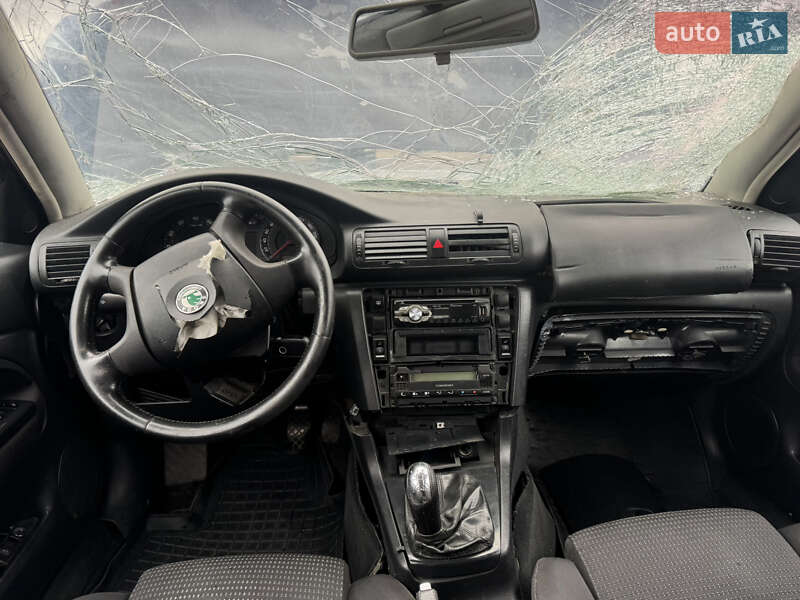 Лифтбек Skoda Superb 2006 в Кропивницком фото 32 Лифтбек Skoda Superb 2006 в Кропивницком