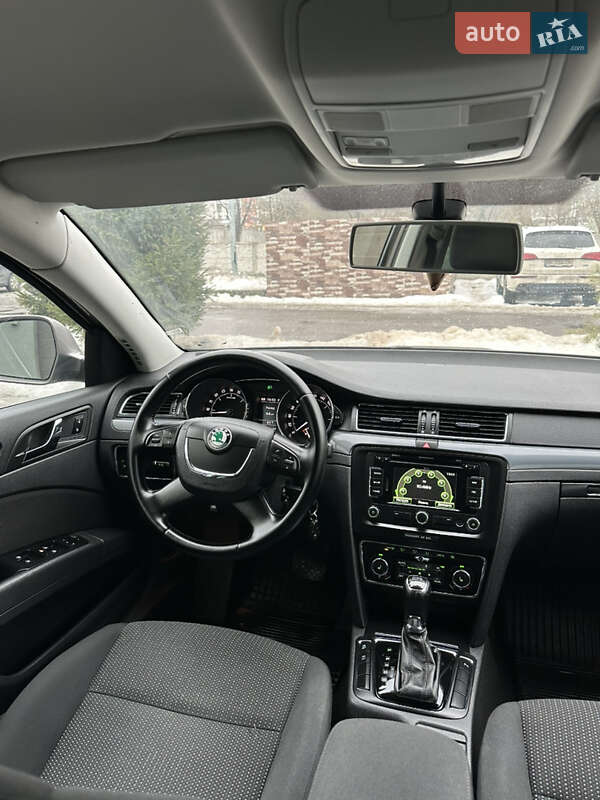 Универсал Skoda Superb 2013 в Ровно фото 12 Универсал Skoda Superb 2013 в Ровно