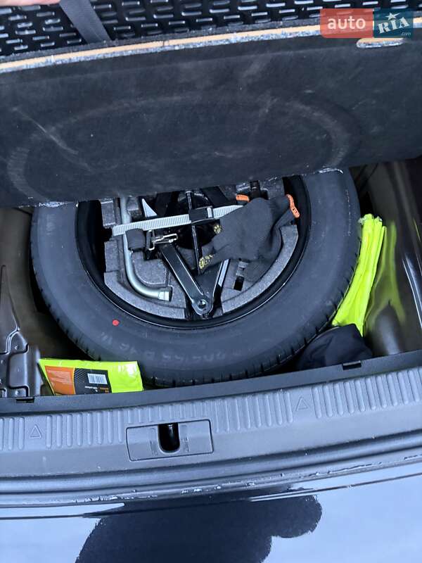 Ліфтбек Skoda Superb 2019 в Львові