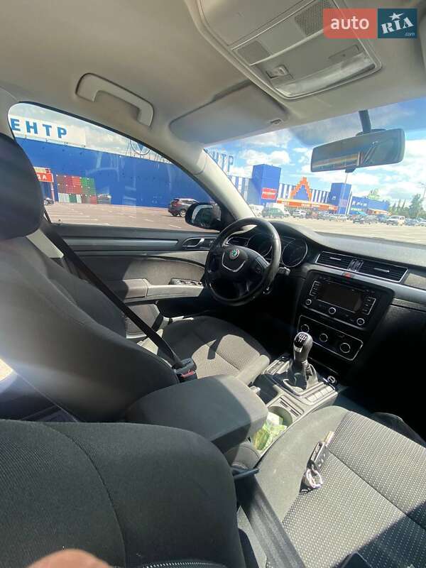 Універсал Skoda Superb 2011 в Кам'янець-Подільському