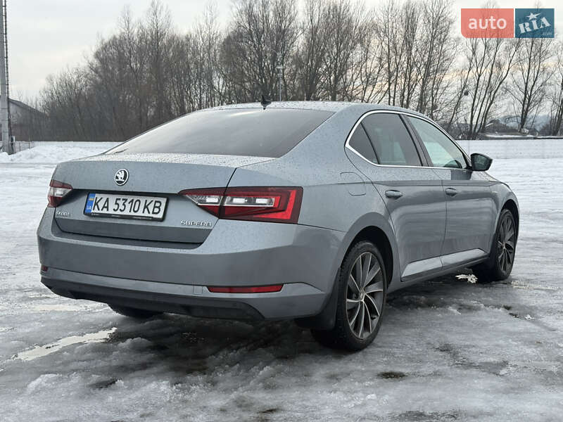 Ліфтбек Skoda Superb 2016 в Києві