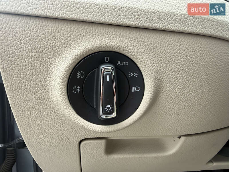 Ліфтбек Skoda Superb 2016 в Києві