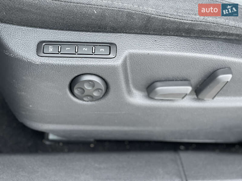 Универсал Skoda Superb 2012 в Косове фото 32 Универсал Skoda Superb 2012 в Косове