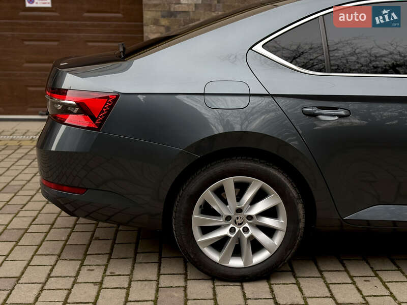 Лифтбек Skoda Superb 2019 в Ужгороде фото 20 Лифтбек Skoda Superb 2019 в Ужгороде