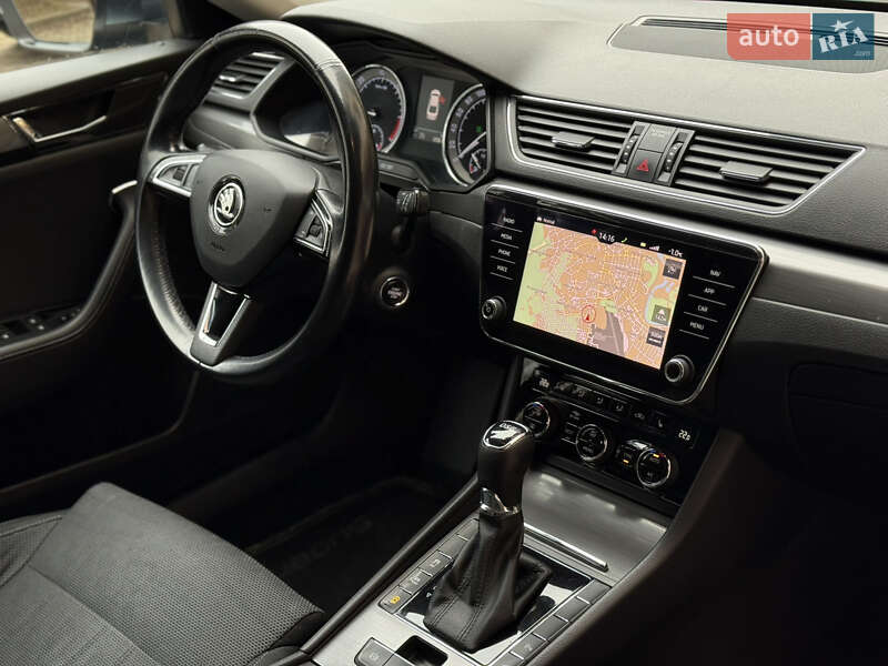 Лифтбек Skoda Superb 2019 в Ужгороде фото 41 Лифтбек Skoda Superb 2019 в Ужгороде