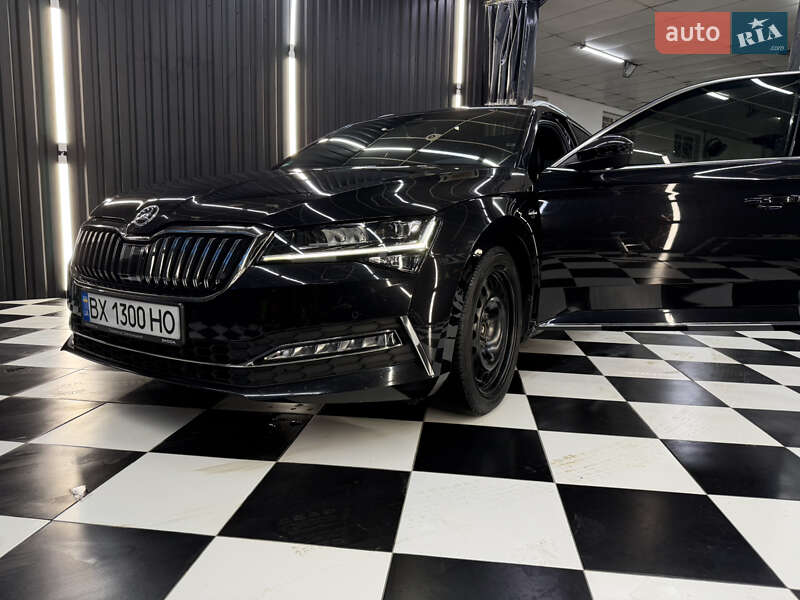 Універсал Skoda Superb 2020 в Хмельницькому