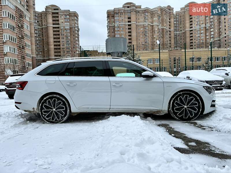 Универсал Skoda Superb 2023 в Киеве фото 12 Универсал Skoda Superb 2023 в Киеве