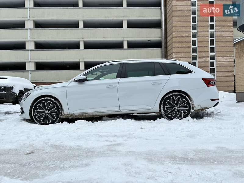 Универсал Skoda Superb 2023 в Киеве фото 27 Универсал Skoda Superb 2023 в Киеве