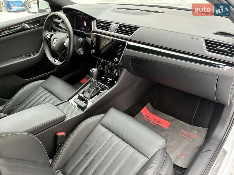 Универсал Skoda Superb 2023 в Киеве фото 68 Универсал Skoda Superb 2023 в Киеве