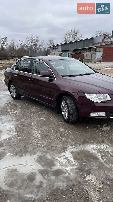 Лифтбек Skoda Superb 2008 в Кременчуге